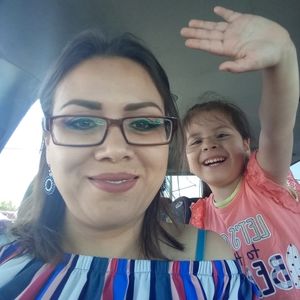 Meet your Posher, Lizbeth